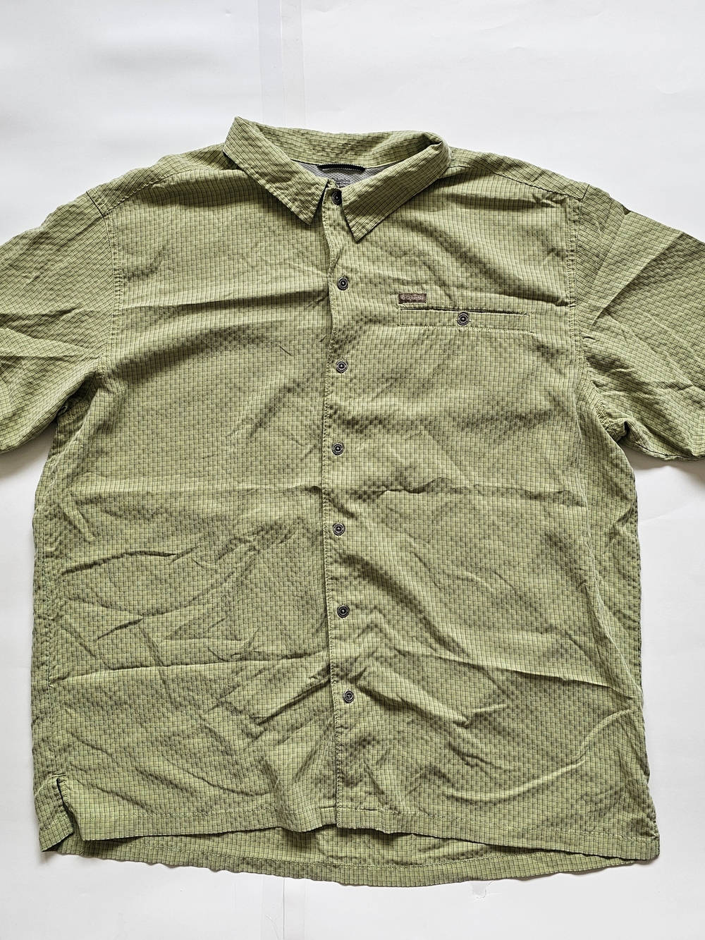 Columbia Omni-Shield Light Olive Green Short-Sleeve Button-Down Shirt Sz. XXL